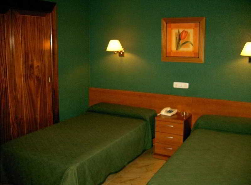 Hotel Zodiaco Bailen Bagian luar foto