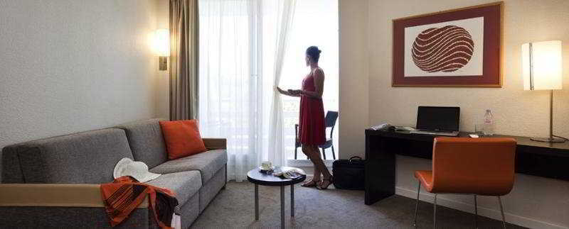 Hotel Zodiaco Bailen Bagian luar foto